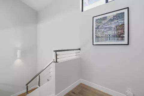 Entry Way - 901 Pamplona Ave, Davis, CA 95616 photo 5 of 6