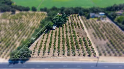 View/Area - 7824 Mchenry Ave, Modesto, CA 95356 photo 3 of 3