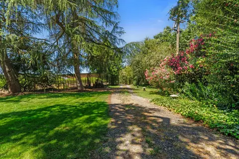 Exterior - 7824 Mchenry Ave, Modesto, CA 95356 photo 8 of 11