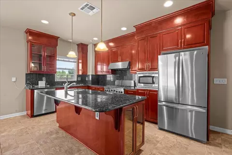Kitchen - 7826 El Modena Ave, Elverta, CA 95626 photo 2 of 5
