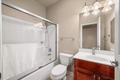 Bath - 7826 El Modena Ave, Elverta, CA 95626 photo 1 of 5