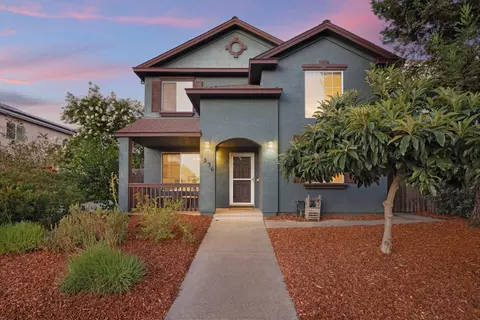 1536 Olympic Dr, Davis, CA 95616 photo 2