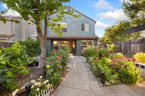 1536 Olympic Dr, Davis, CA 95616 photo 34