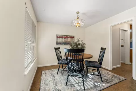 1536 Olympic Dr, Davis, CA 95616 photo 7