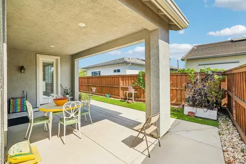 Exterior - 991 Camborne Dr, Manteca, CA 95336 photo 3 of 3