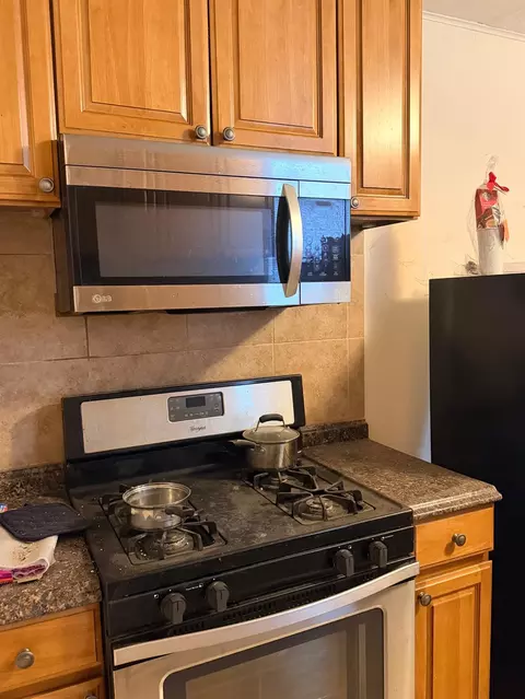 Kitchen - 2604 N E, Stockton, CA 95205 photo 3 of 4