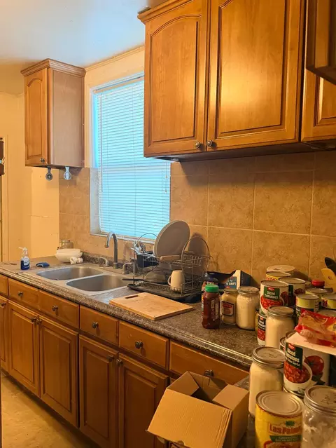 Kitchen - 2604 N E, Stockton, CA 95205 photo 2 of 4