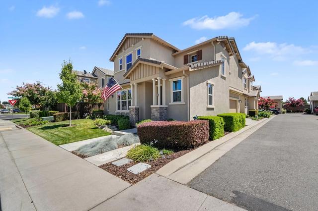 2292 Gallery Dr, Riverbank, CA 95367