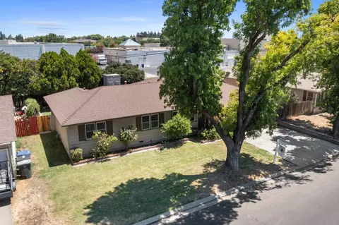 View/Area - 2004 Aloha Way, Modesto, CA 95350 photo 2 of 10