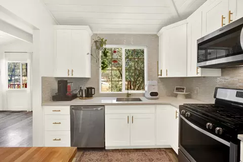 Kitchen - 1552 American River Trl, Cool, CA 95614 photo 6 of 6