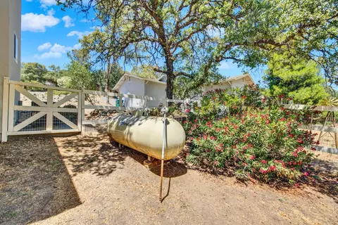 Exterior - 1552 American River Trl, Cool, CA 95614 photo 19 of 21