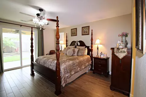 Bedroom - 286 Columbus Dr, Manteca, CA 95337 photo 1 of 5