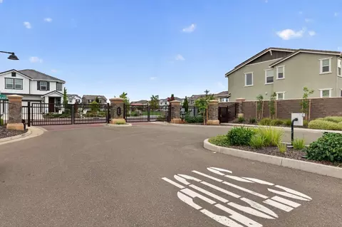 View/Area - 3209 Auburn Leaf Loop, Folsom, CA 95630 photo 1 of 1