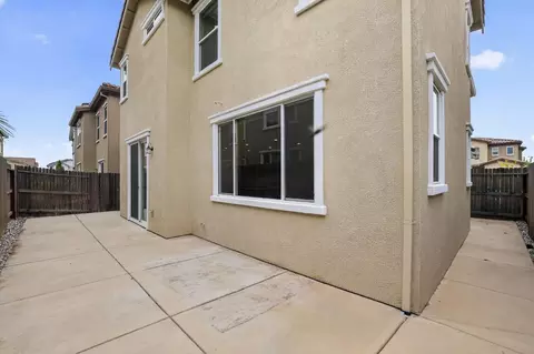 Exterior - 3209 Auburn Leaf Loop, Folsom, CA 95630 photo 2 of 4