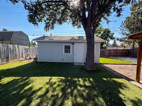 1422 Oakmont Dr, Roseville, CA 95661