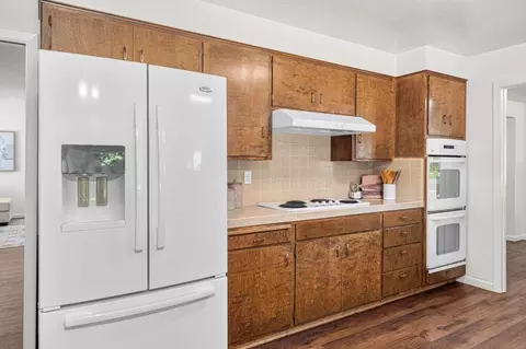 Kitchen - 1272 Gary Way, Carmichael, CA 95608 photo 2 of 4