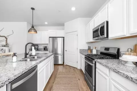Entry Way - 2633 Coolidge, Manteca, CA 95337 photo 2 of 3