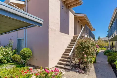 3722 W Benjamin Holt Dr #10, Stockton, CA 95219