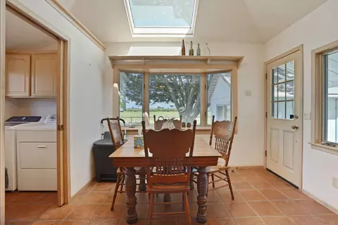 Dining - 13806 Wells Ln, Lodi, CA 95240 photo 1 of 1