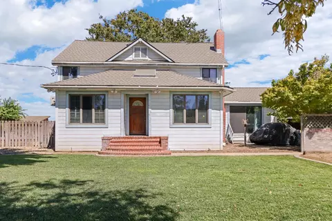 Exterior - 13806 Wells Ln, Lodi, CA 95240 photo 2 of 15