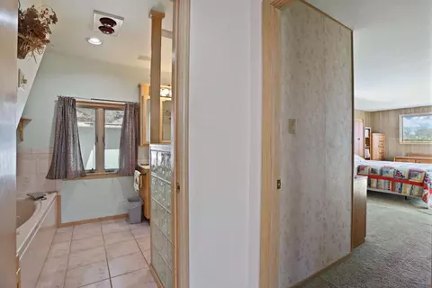 Entry Way - 13806 Wells Ln, Lodi, CA 95240 photo 3 of 4