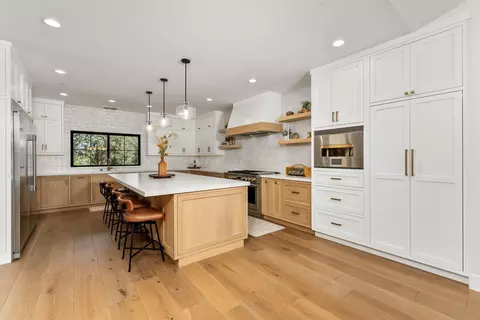 Kitchen - 2304 Howard Dr, Rescue, CA 95672 photo 3 of 8