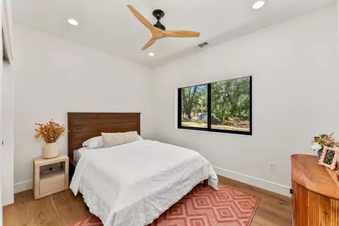 Bedroom - 2304 Howard Dr, Rescue, CA 95672 photo 5 of 9