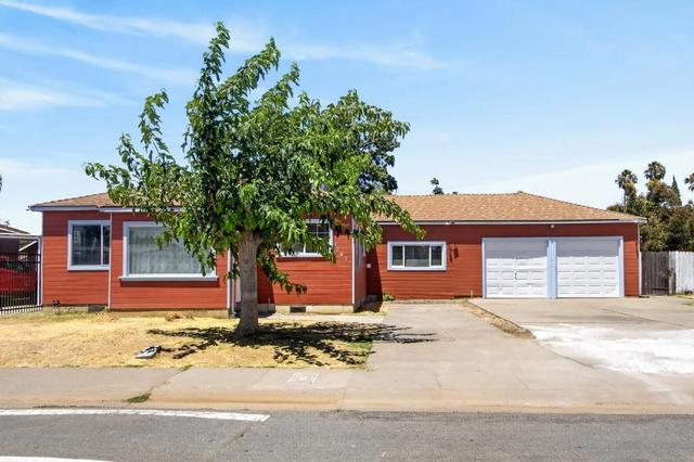 3261 36th Ave, Sacramento, CA 95824