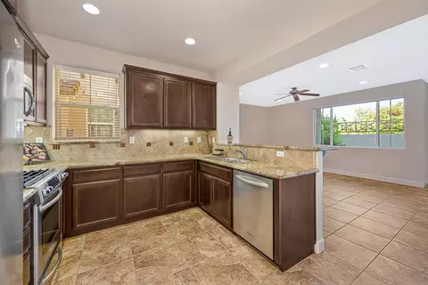 403 Rivage Cir, Folsom, CA 95630