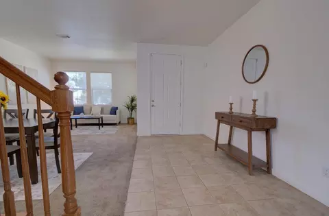 Entry Way - 660 Bramblewood Ave, Lathrop, CA 95330 photo 2 of 5