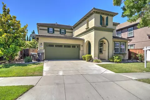 Exterior - 660 Bramblewood Ave, Lathrop, CA 95330 photo 4 of 10
