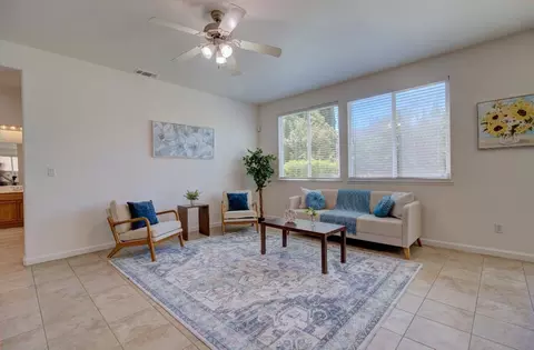 Living - 660 Bramblewood Ave, Lathrop, CA 95330 photo 3 of 5