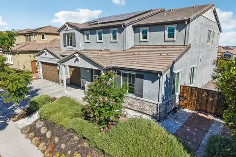 Exterior - 6416 Callaway Dr, Tracy, CA 95377 photo 12 of 16
