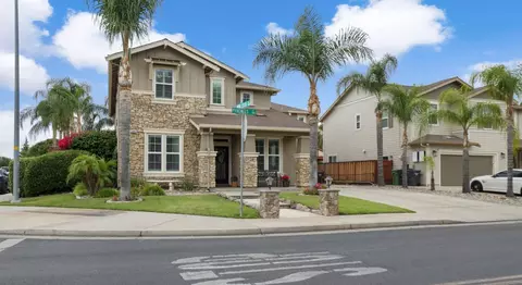 1384 Pyrenees St, Tracy, CA 95304 photo 3