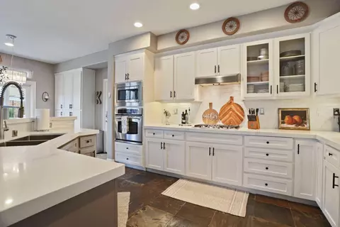 1384 Pyrenees St, Tracy, CA 95304 photo 27