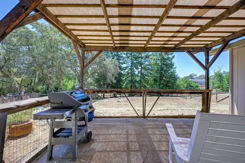 Exterior - 1500 Trading Post Ct, Cool, CA 95614 photo 9 of 27