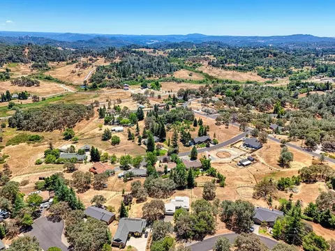 View/Area - 1500 Trading Post Ct, Cool, CA 95614 photo 1 of 9