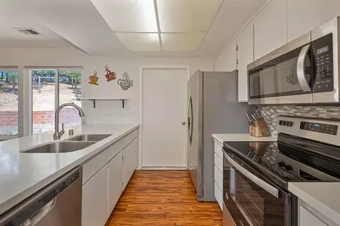 Kitchen - 1500 Trading Post Ct, Cool, CA 95614 photo 1 of 6