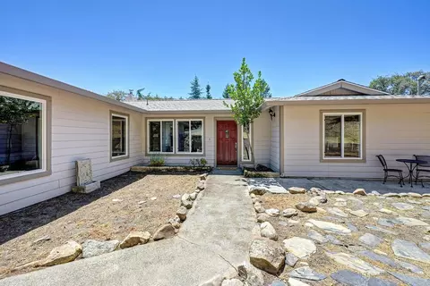 Exterior - 1500 Trading Post Ct, Cool, CA 95614 photo 6 of 27