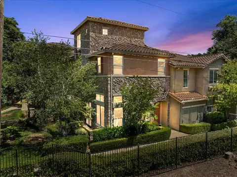 2580 W El Camino Ave #11101, Sacramento, CA 95833