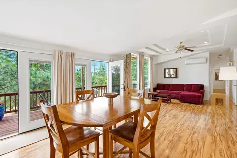 15264 Airport Rd, Nevada City, CA 95959