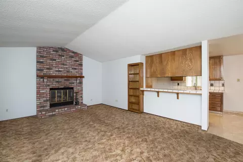 Living - 2004 Nadine Ave, Modesto, CA 95351 photo 2 of 8