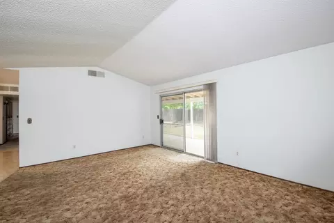 Living - 2004 Nadine Ave, Modesto, CA 95351 photo 4 of 8