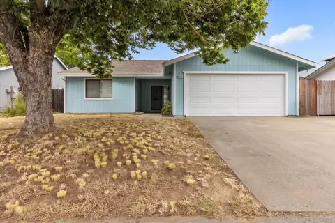 8617 Tiogawoods Dr, Sacramento, CA 95828