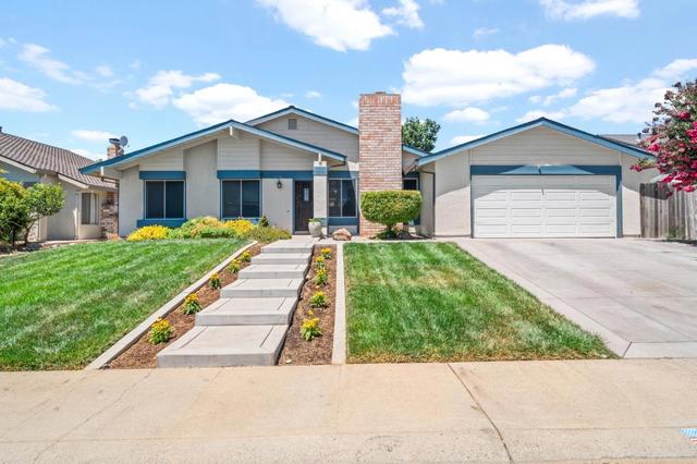 9033 Park Meadows Dr, Elk Grove, CA 95624