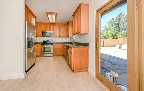Kitchen - 828 Jackson St, Winters, CA 95694 photo 5 of 5