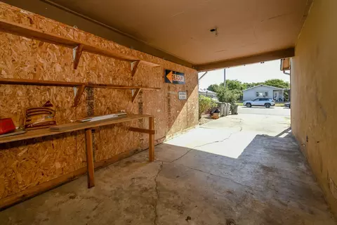Exterior - 828 Jackson St, Winters, CA 95694 photo 4 of 7