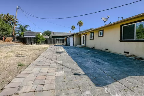 Exterior - 828 Jackson St, Winters, CA 95694 photo 6 of 7