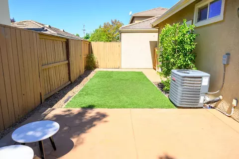 Exterior - 244 Caples Dr, Folsom, CA 95630 photo 5 of 5