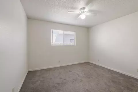 Bedroom - 475 Gordon Ave, Tracy, CA 95376 photo 4 of 7